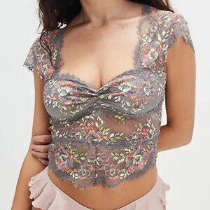 #109 NWT Free People Garden Party Lace Tee in Storm Frong